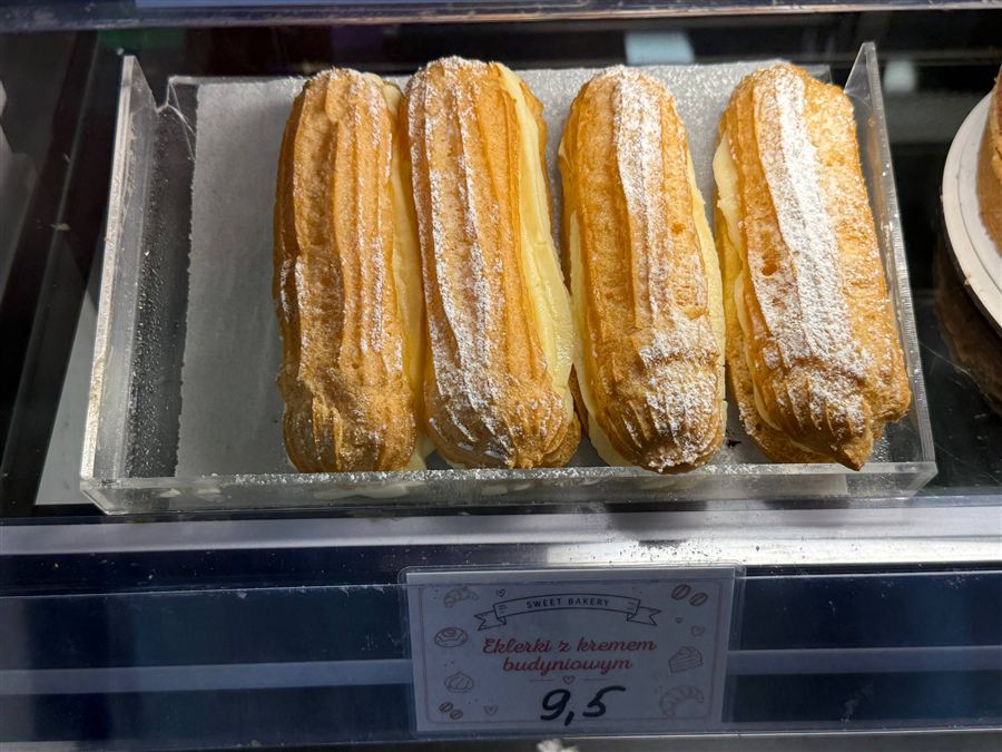 Eklerki z kremem budyniowym